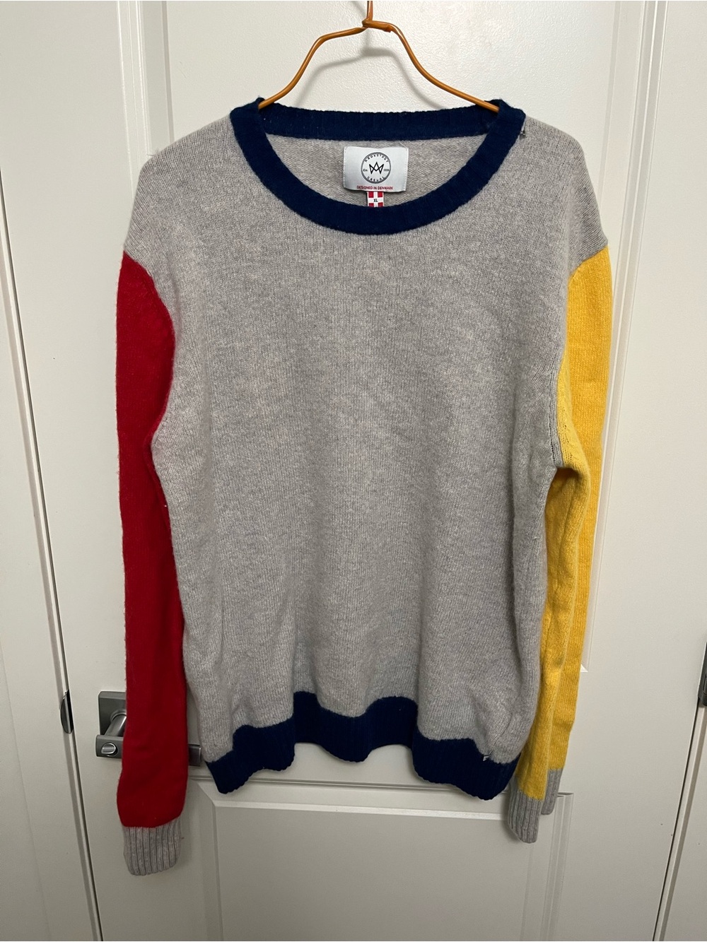 Kronstadt Men's Colorblock 80% Lambswool Sweater in size XL